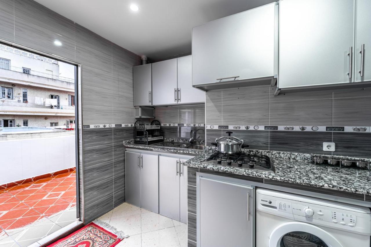 Апартаменты Amplio Apartamento En El Centro De Tanger Экстерьер фото